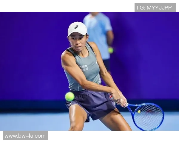 广州网球队在世锦赛中的默契配合展现出强大实力与团队精神 广州网球队在世锦赛中的默契配合展现出强大实力与团队精神