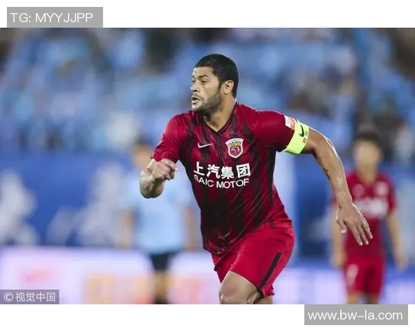 深圳足球队防守革新之路:从传统到现代的变革与挑战分析 深圳足球队防守革新之路:从传统到现代的变革与挑战分析